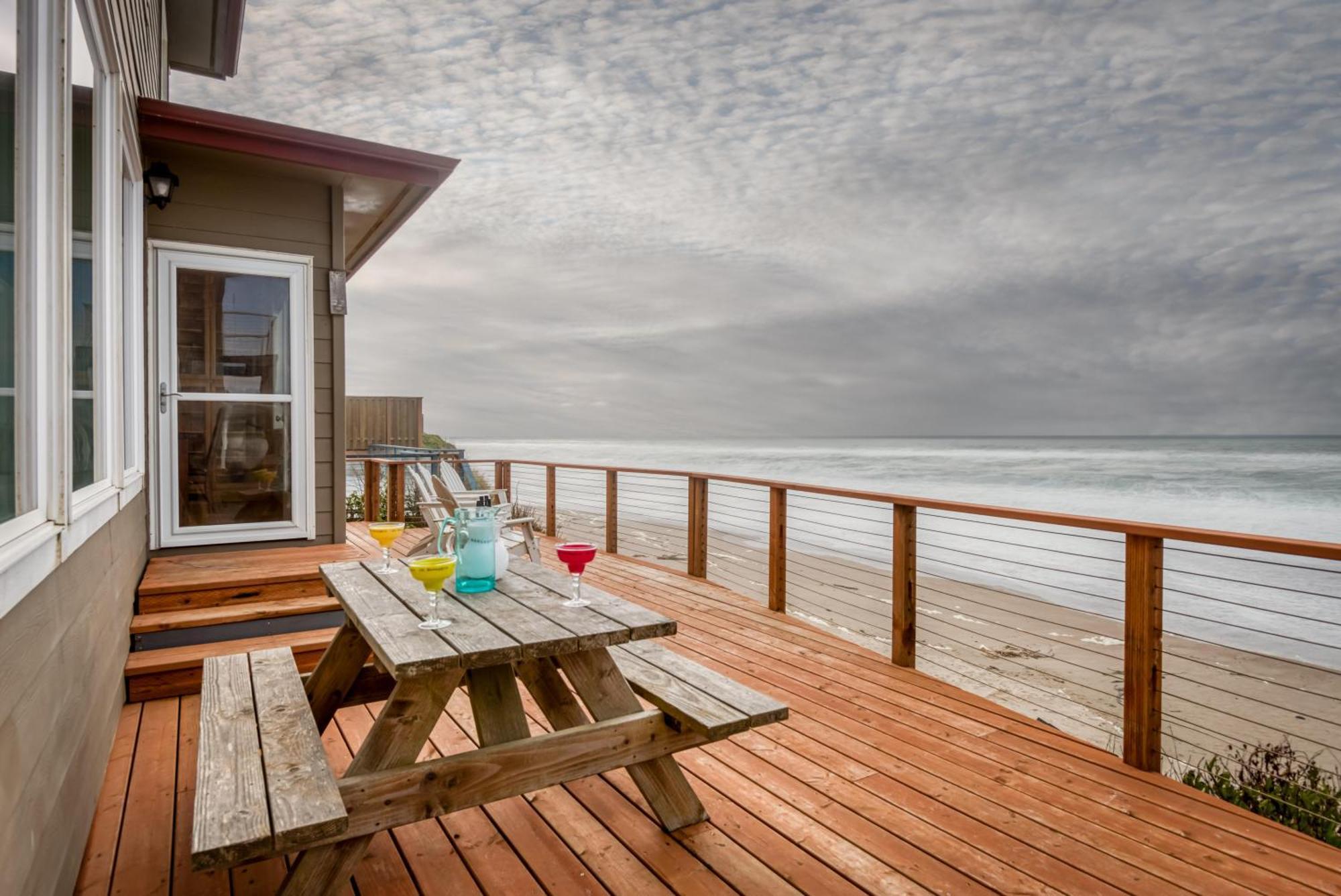 Ocean'S Song Villa Lincoln City Exterior photo
