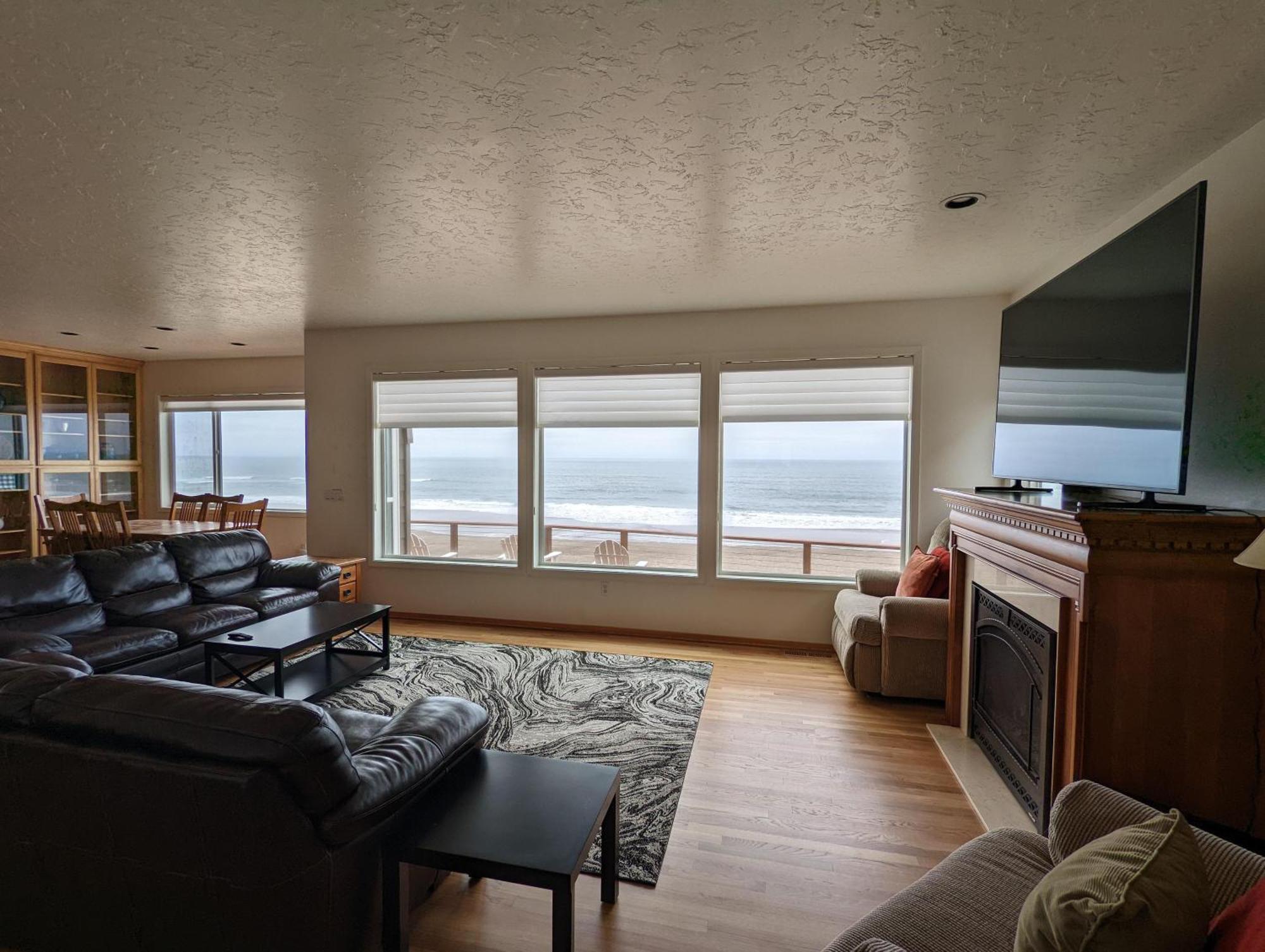 Ocean'S Song Villa Lincoln City Exterior photo