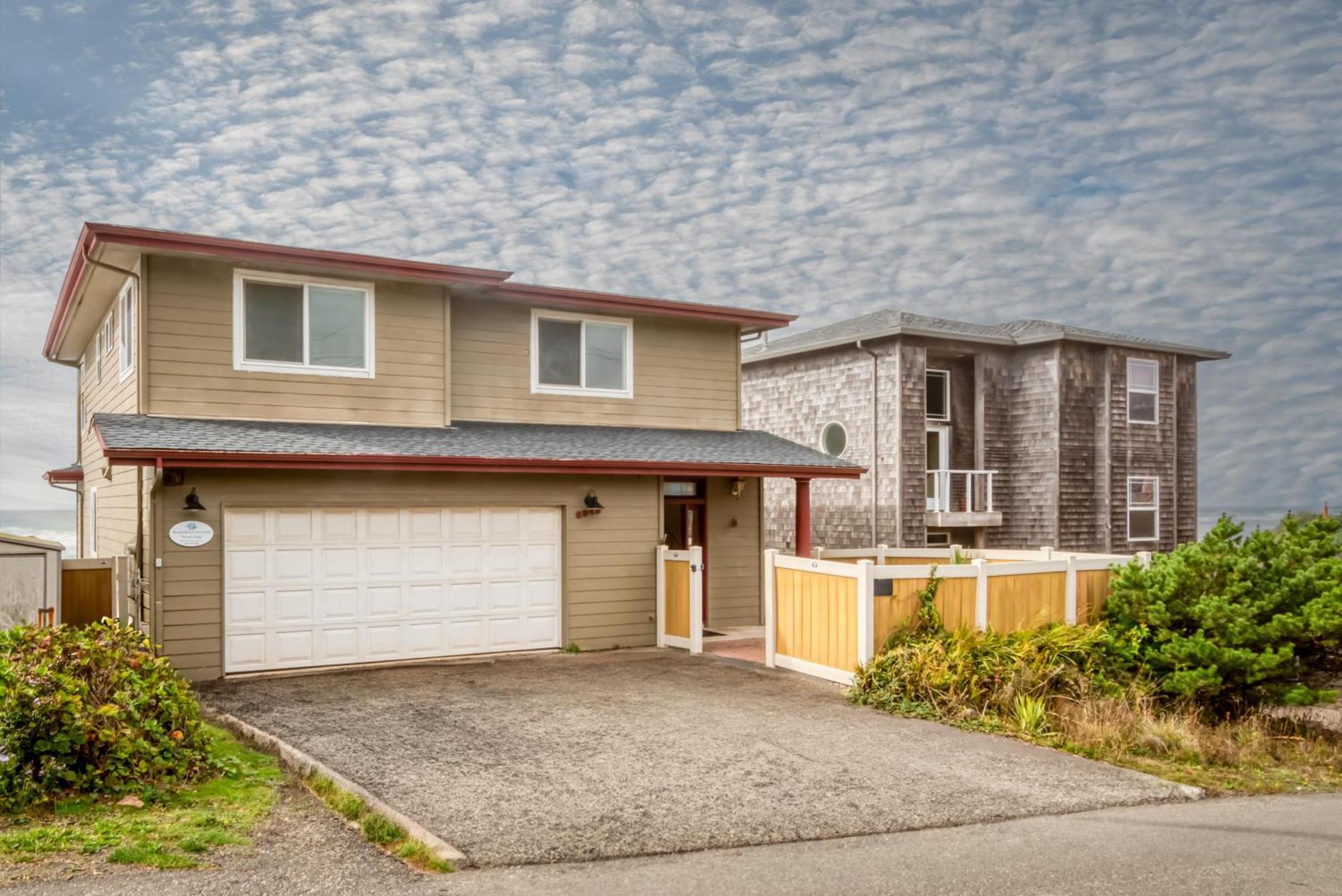 Ocean'S Song Villa Lincoln City Exterior photo